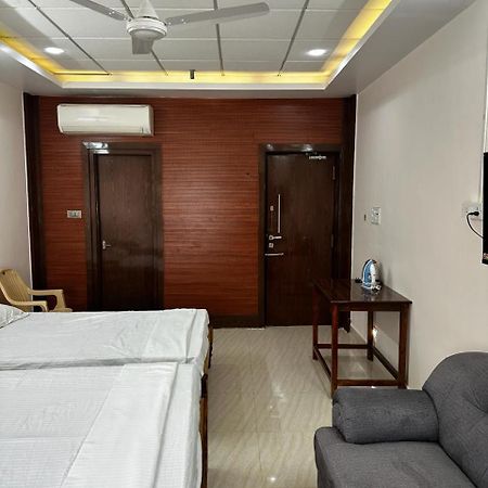 Temple View Home Stay Tiruvannāmalai Esterno foto