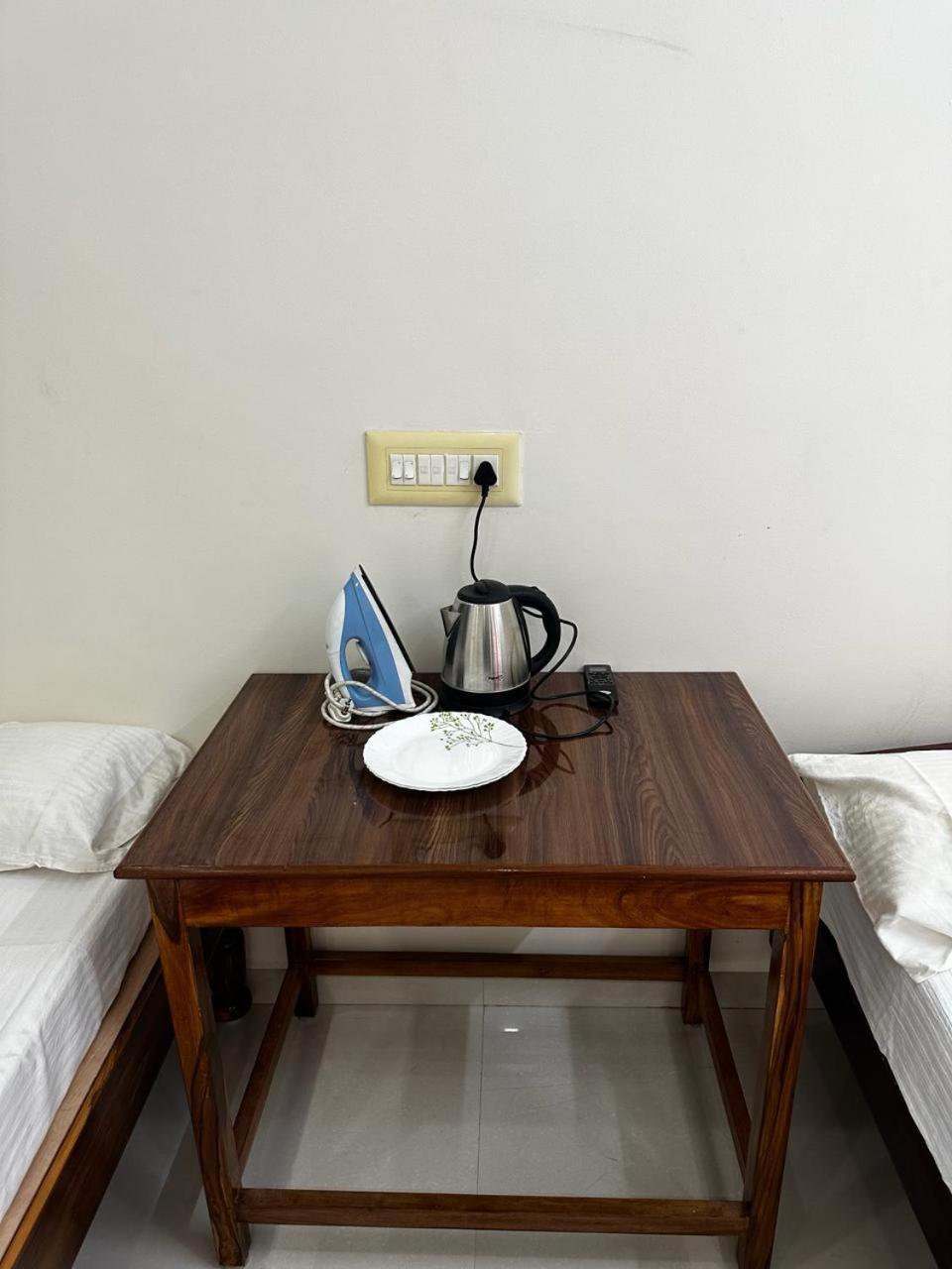 Temple View Home Stay Tiruvannāmalai Esterno foto