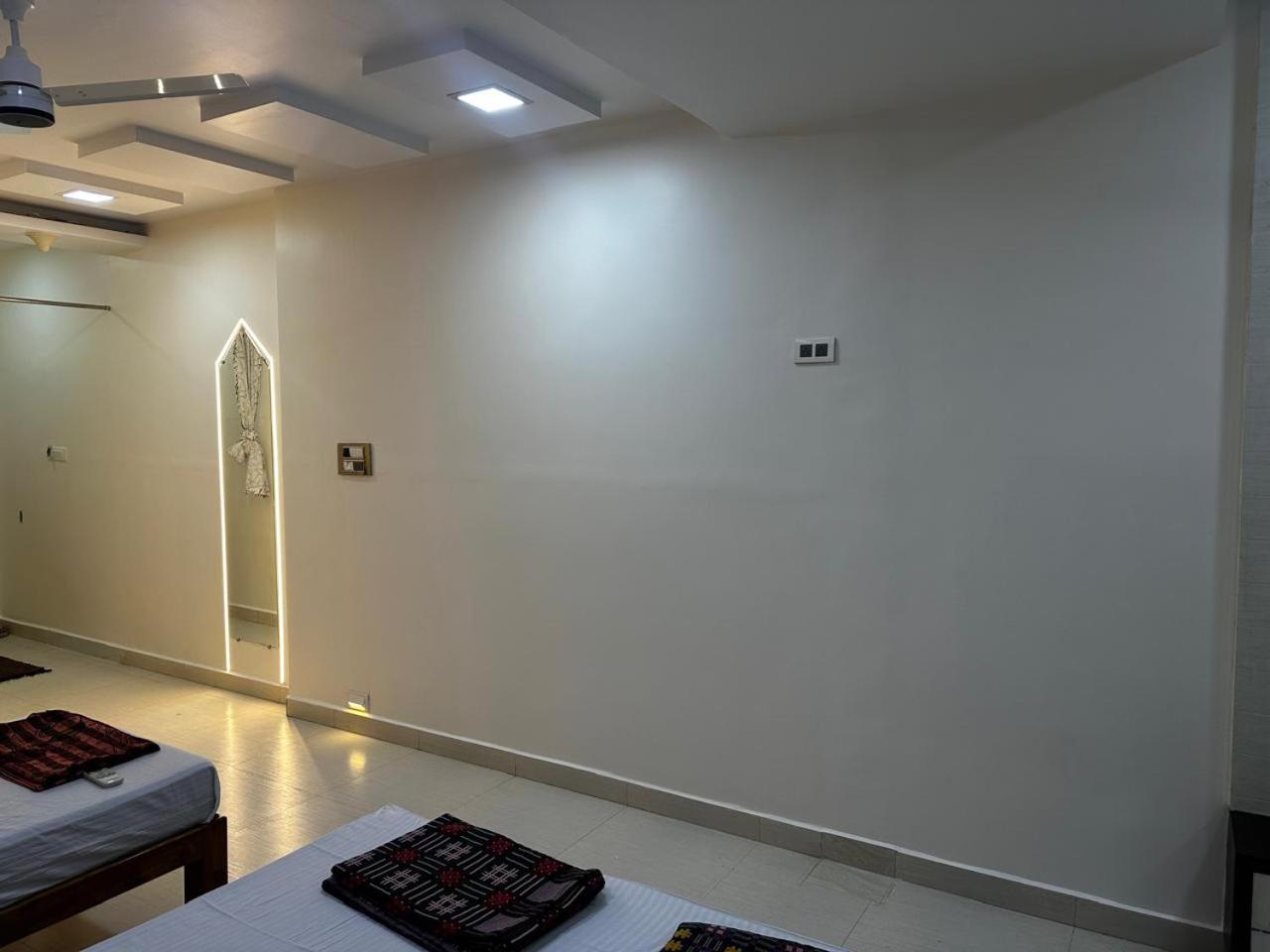 Temple View Home Stay Tiruvannāmalai Esterno foto