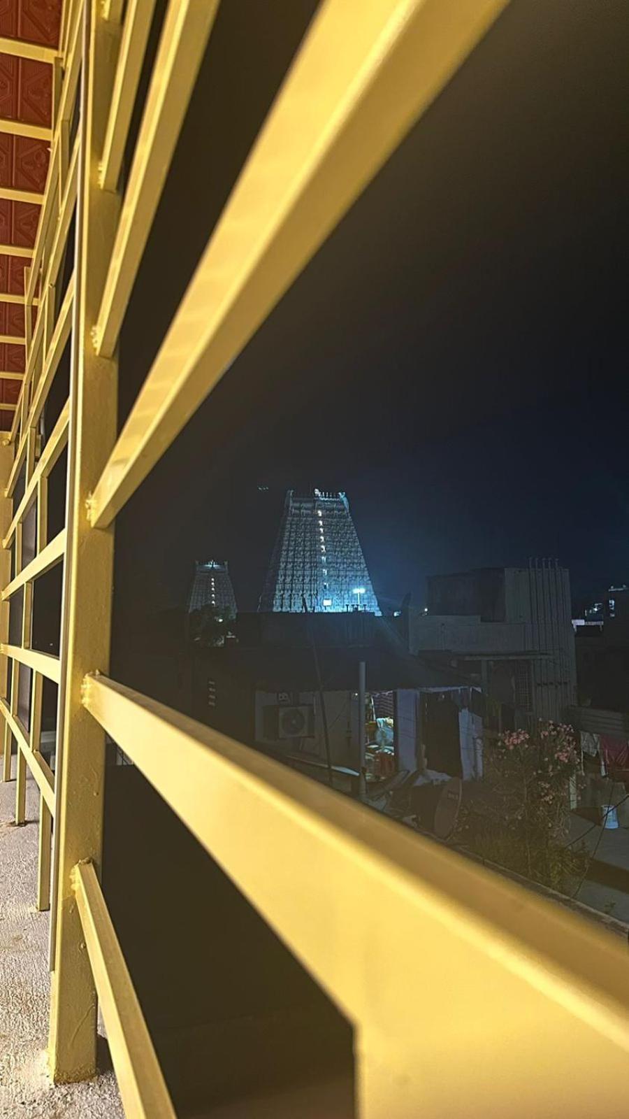 Temple View Home Stay Tiruvannāmalai Esterno foto